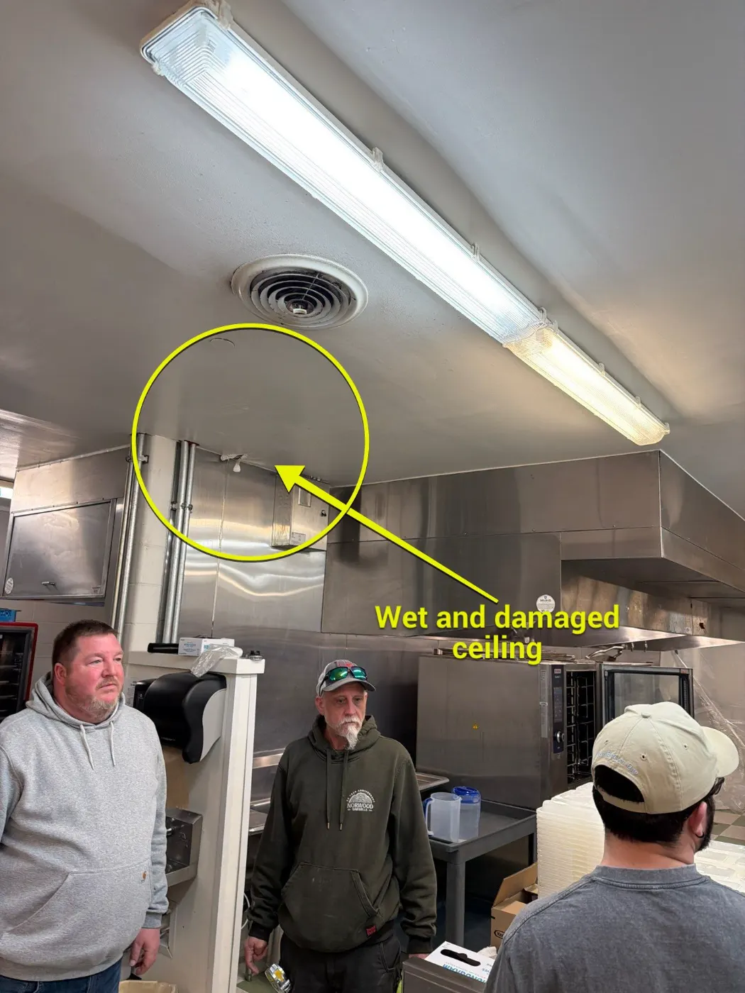 Large-scale water extraction in Mud Creek business space